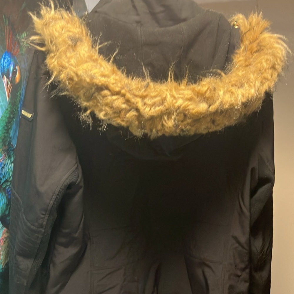 Calvin Klein Medium Winter Jacket. - image 3